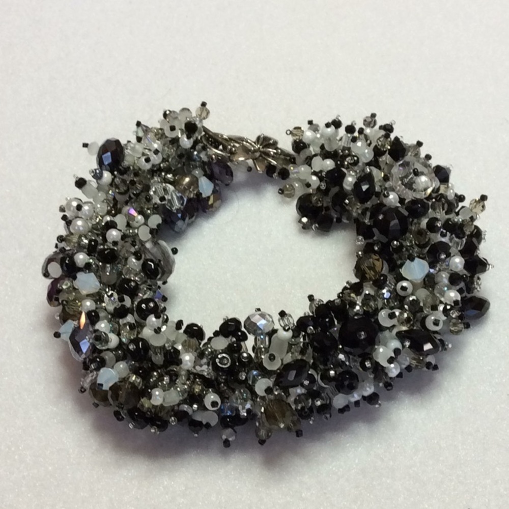 FINAL SALE PRICE CL Designs Crystal, Pearl & Seed Bead Bracelet!